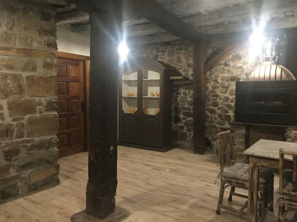 La Rama Del Castor Villa Espinama Kültér fotó