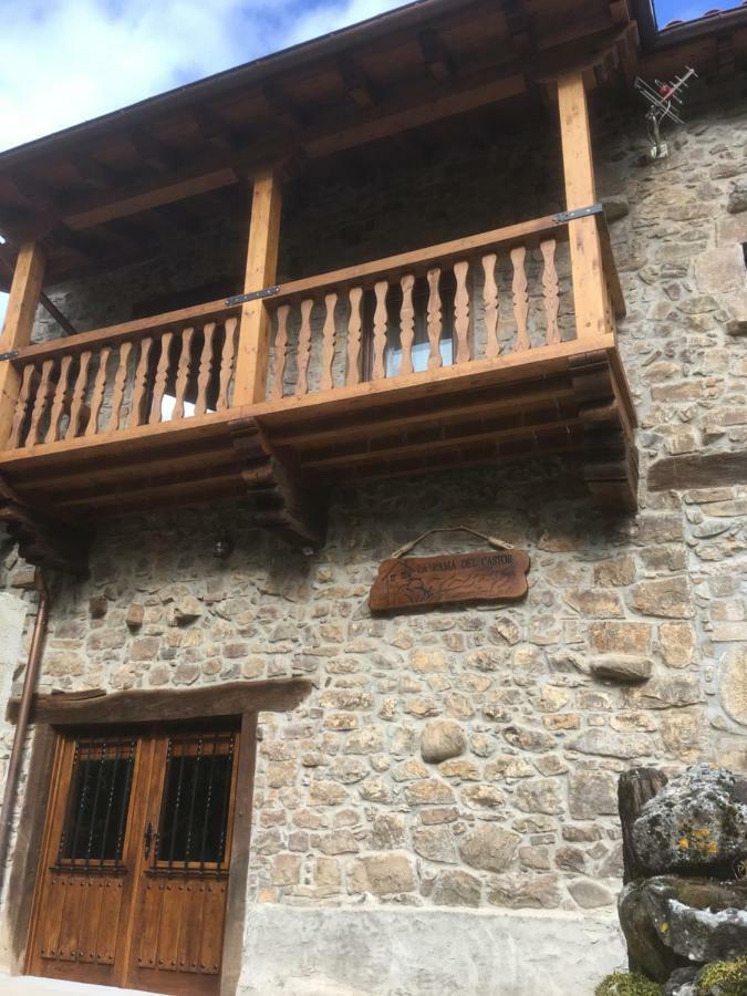 La Rama Del Castor Villa Espinama Kültér fotó