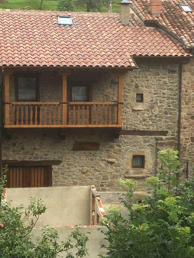 La Rama Del Castor Villa Espinama Kültér fotó