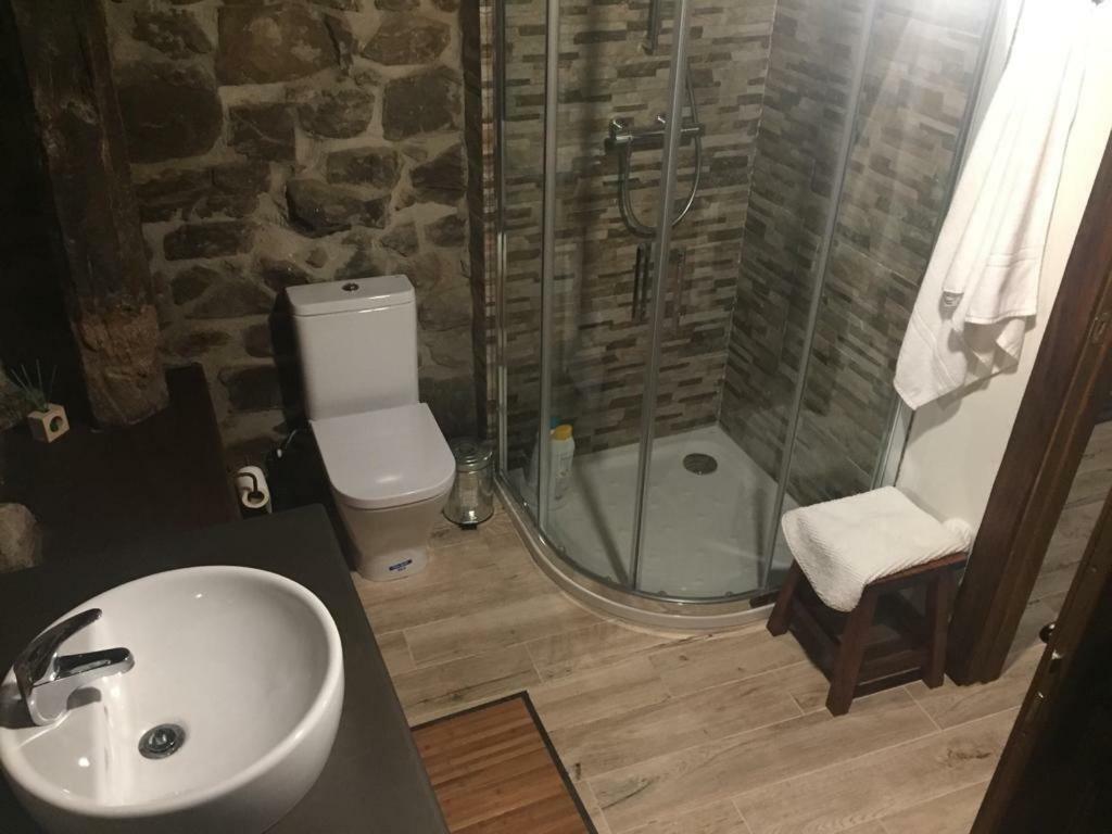 La Rama Del Castor Villa Espinama Kültér fotó